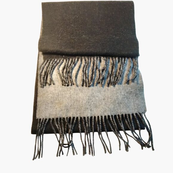 Alashan Reversible Wool Scarf Fringe Black Gray Merino Cashmere - Picture 1 of 6